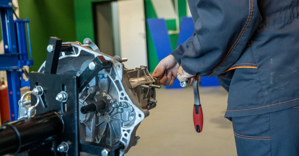 locksmith service technician — Morris County Locksmith Corp