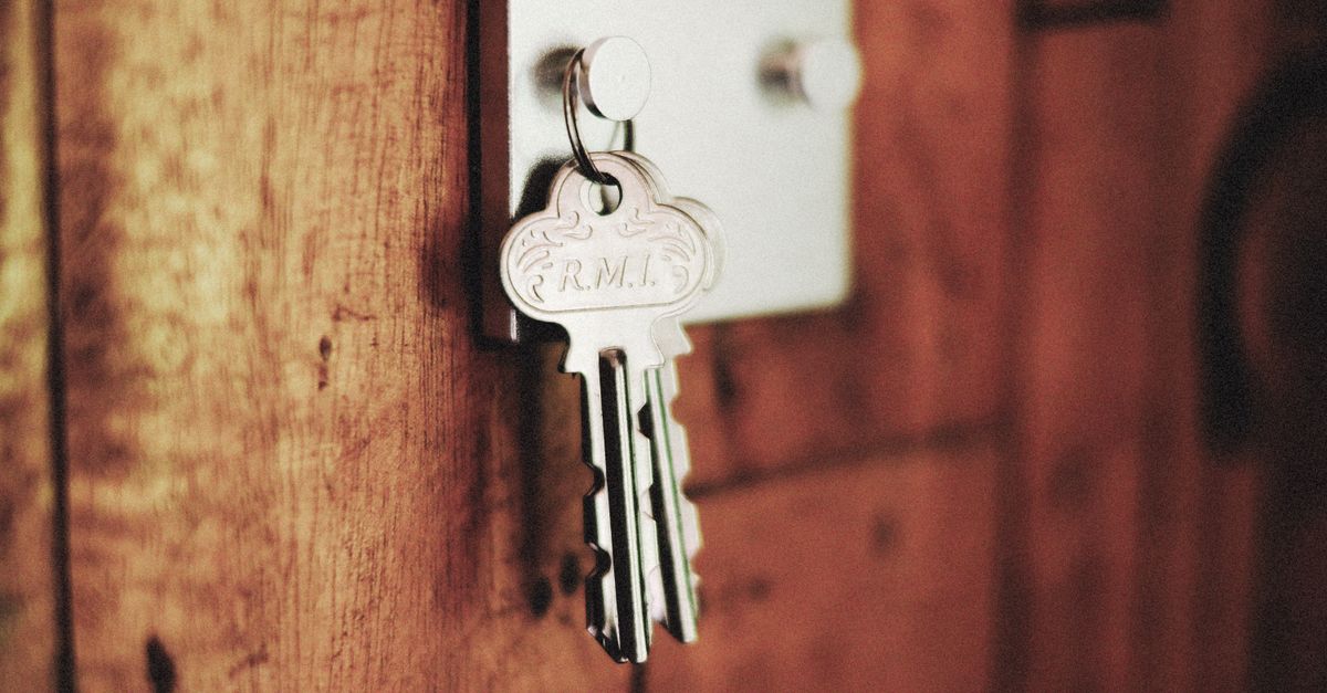 When to Call an Emergency Locksmith: Lost Keys, Break-Ins, and Urgent Security Gaps — Morris County Locksmith Corp